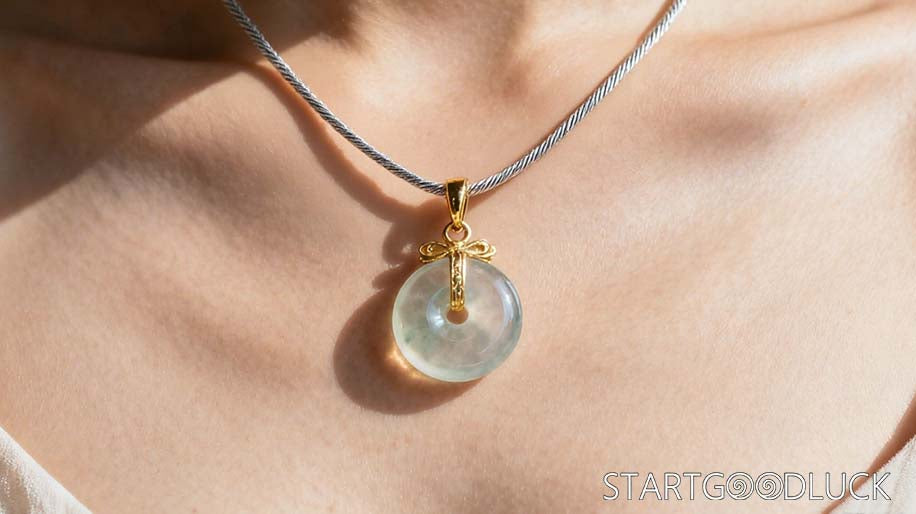 Jade Necklace: How to Choose Your Timeless Treasure