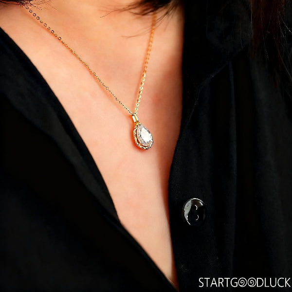 Dainty gold necklace | Elegant Teardrop Crystal Gold Pendant Necklace