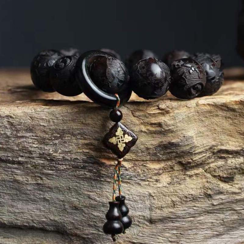 Ebony Running Horse With Yinyang Calming and Sleep-promoting Bracelet