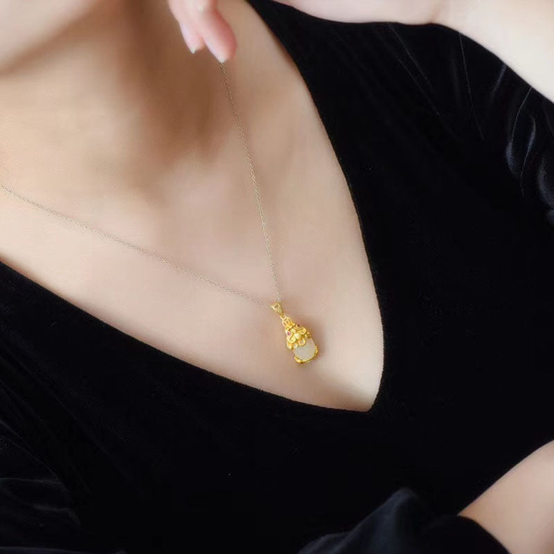 Green Or White Jade Pixiu Pendant Gold Plated Chain Prosperity and Wealth Necklace