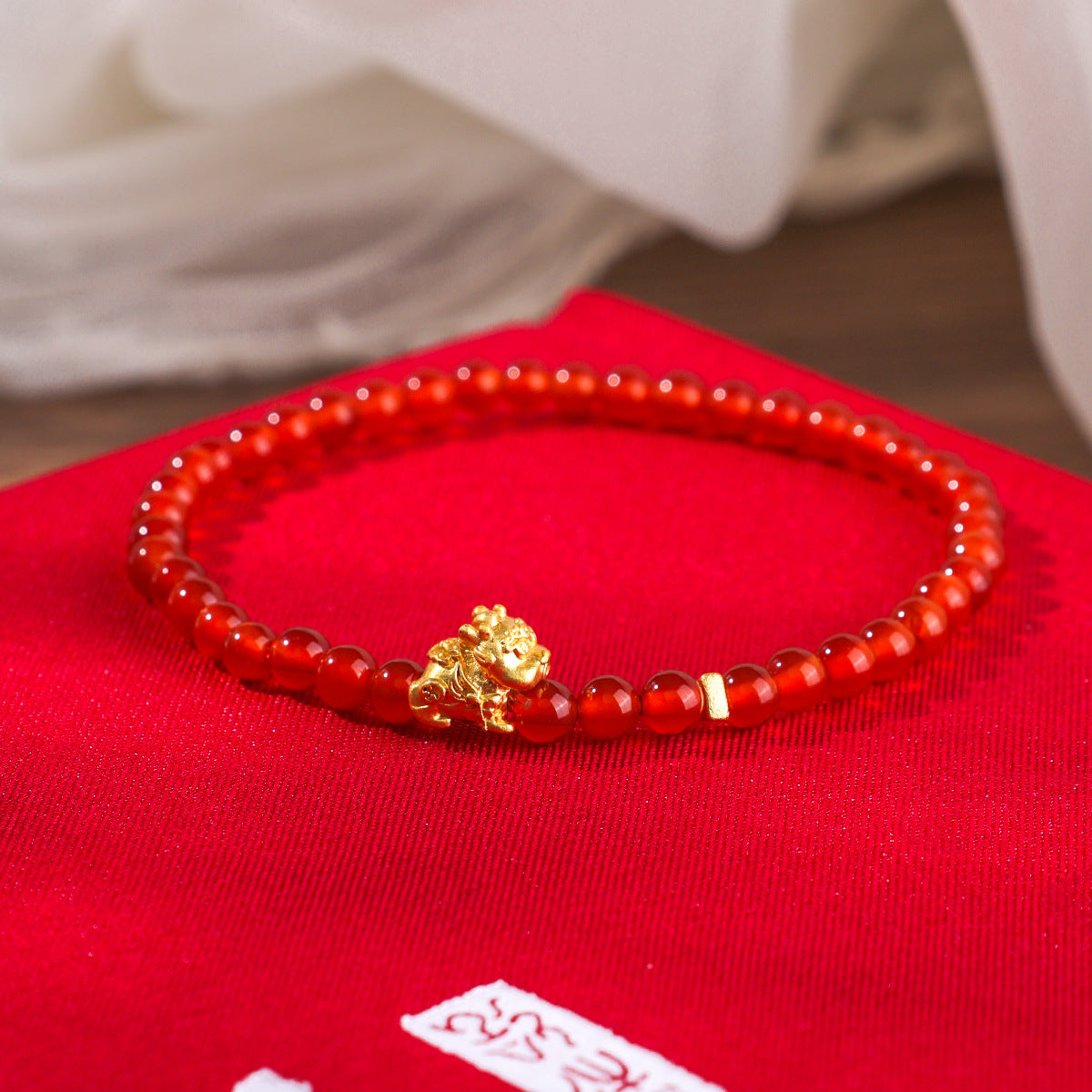 Pixiu retro red Agate beads prosperity Bracelet