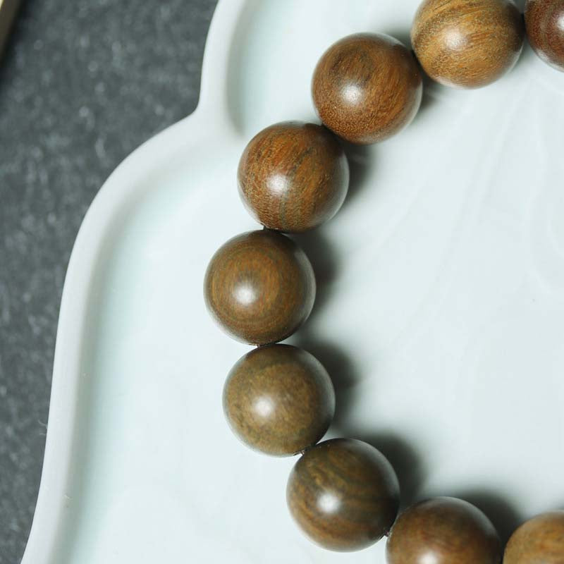 Tibetan Green Sandalwood Bracelet: Natural Calm, Sacred Protection