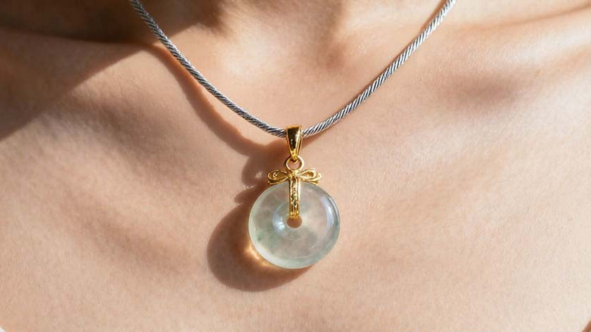 Jade Necklace: How to Choose Your Timeless Treasure