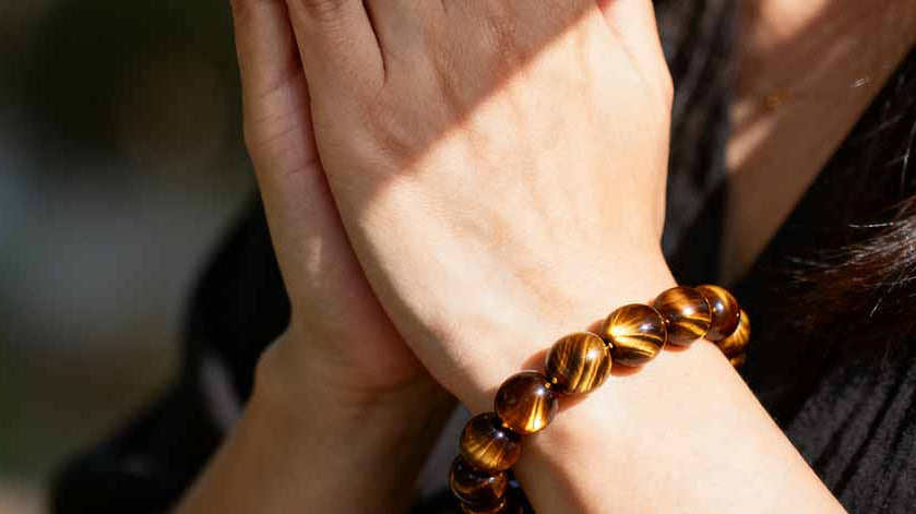 Spiritual Jewelry: Harnessing Protection and Energy in Modern Life