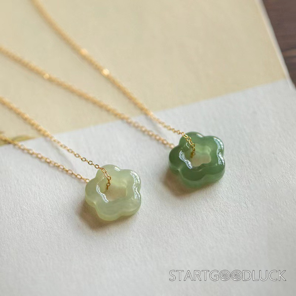 Flower Jade Pendant - Chinese Style Jewelry With Optional Copper Chain