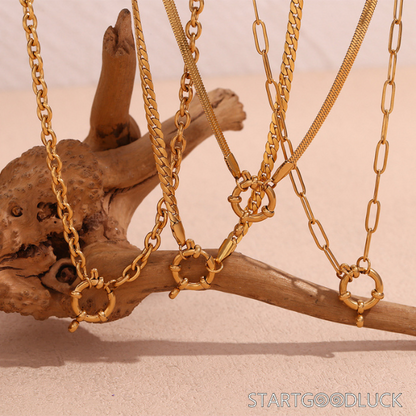 Gold Chain with toggle clasp - Trendy  Statement Necklace for Women