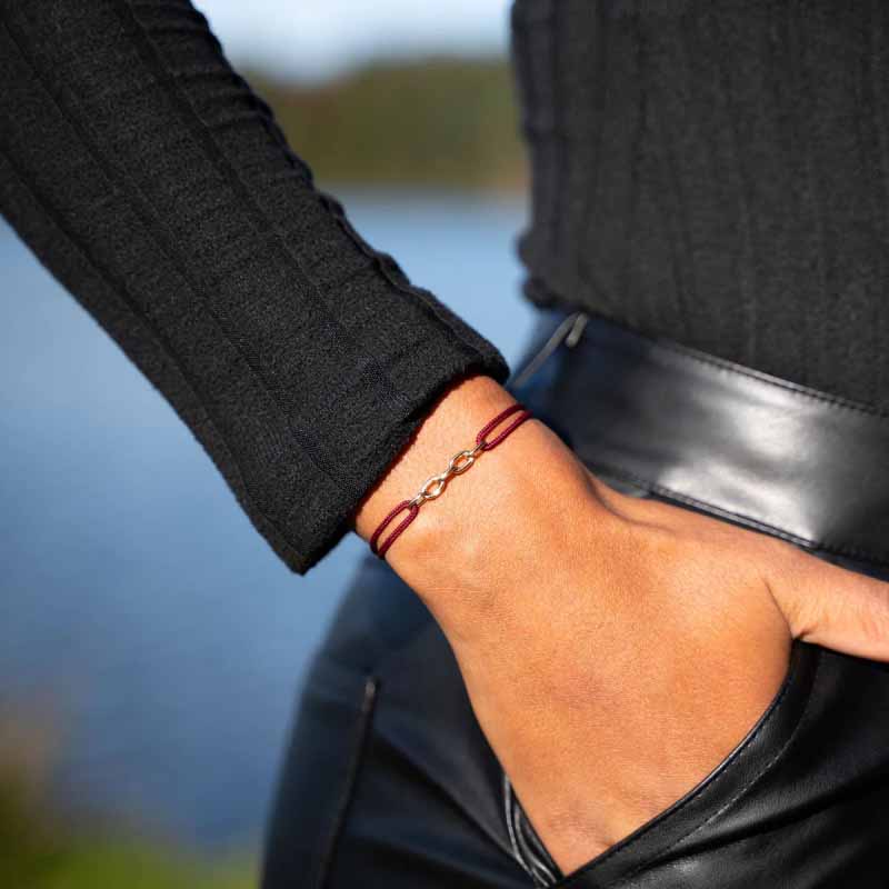 Gold Minimalist Bracelet - Red string cord with Gold Chain