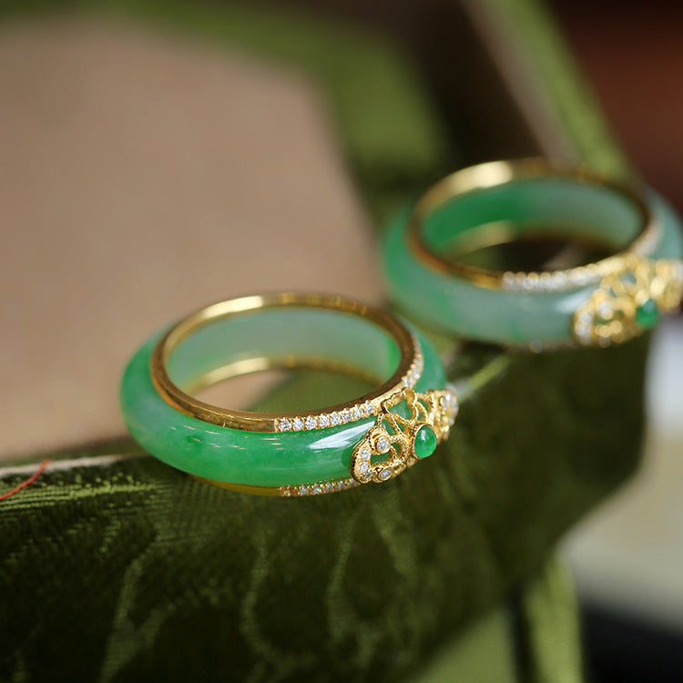 Natural Sterling Silver Green Chalcedony Jade Balance and Harmony Ring