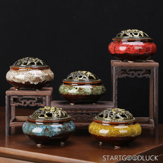 Vintage Style Kiln-Changed Ceramic Incense Burner – Unique Aromatherapy Burner with Intricate Floral Metal Lid, Perfect for Home Fragrance, Spiritual Ambiance & Elevated Decor